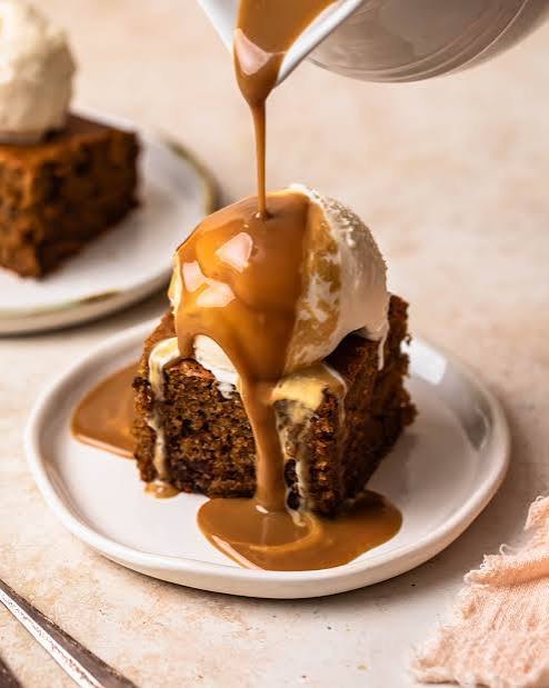 Sticky Date Pudding